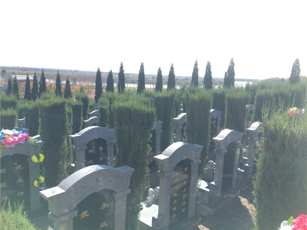 沈阳龙生墓园