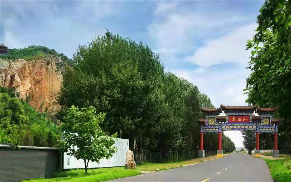 沈阳龙福山墓园