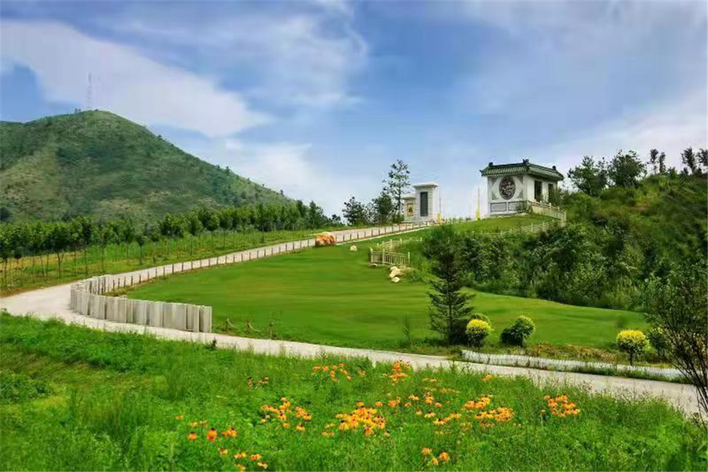 沈阳龙福山墓园