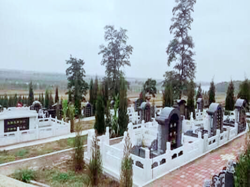 龙生墓园山清水秀